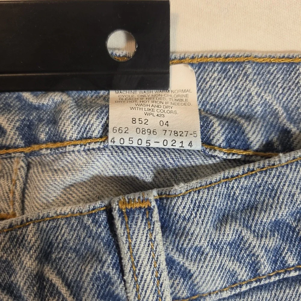 Vintage Levi's Jeans 505 38x30 Relaxed‎ Fit Straight Leg Light Wash Orange Tab